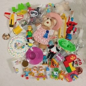 Vintage 1980s happy meal toys